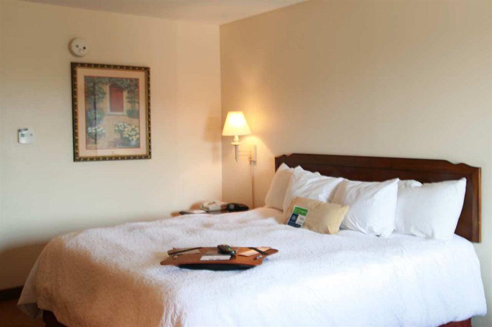 Quality Inn & Suites Searcy I-67 Rom bilde