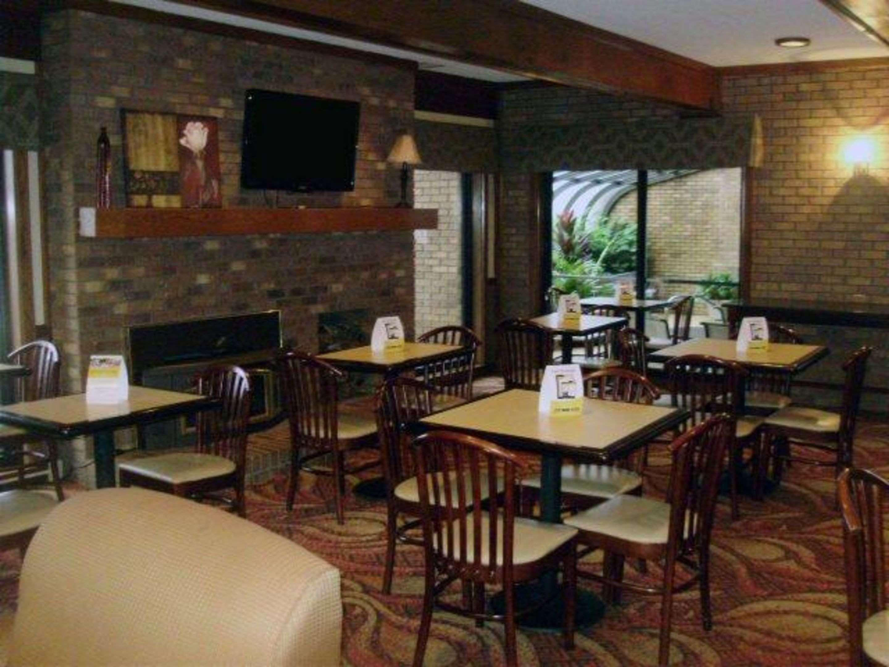 Quality Inn & Suites Searcy I-67 Eksteriør bilde